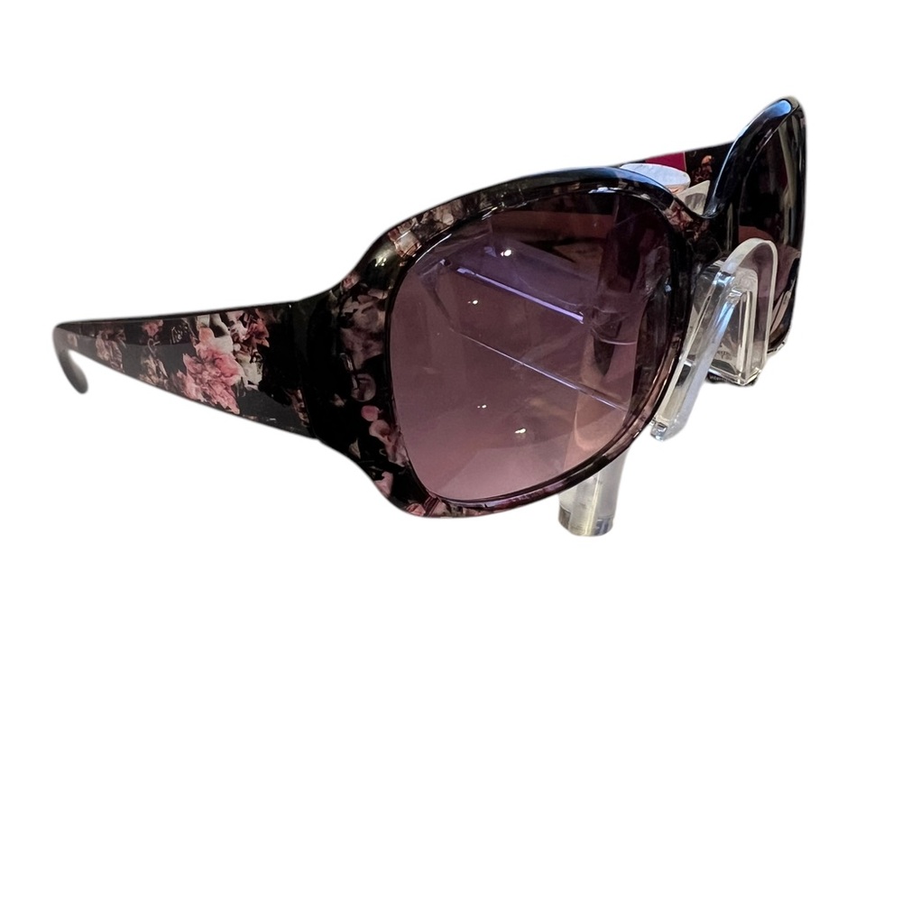 2 for $30 Mix and Match Foster Grant Polarized Floral Black & Pink Sunglasses